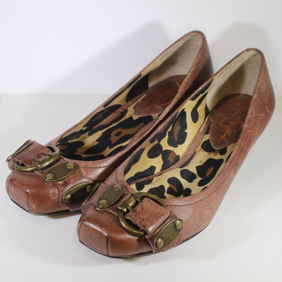 JESSICA SIMPSON Brown Distressed Leather Wedge 7 - Picture 9 of 9